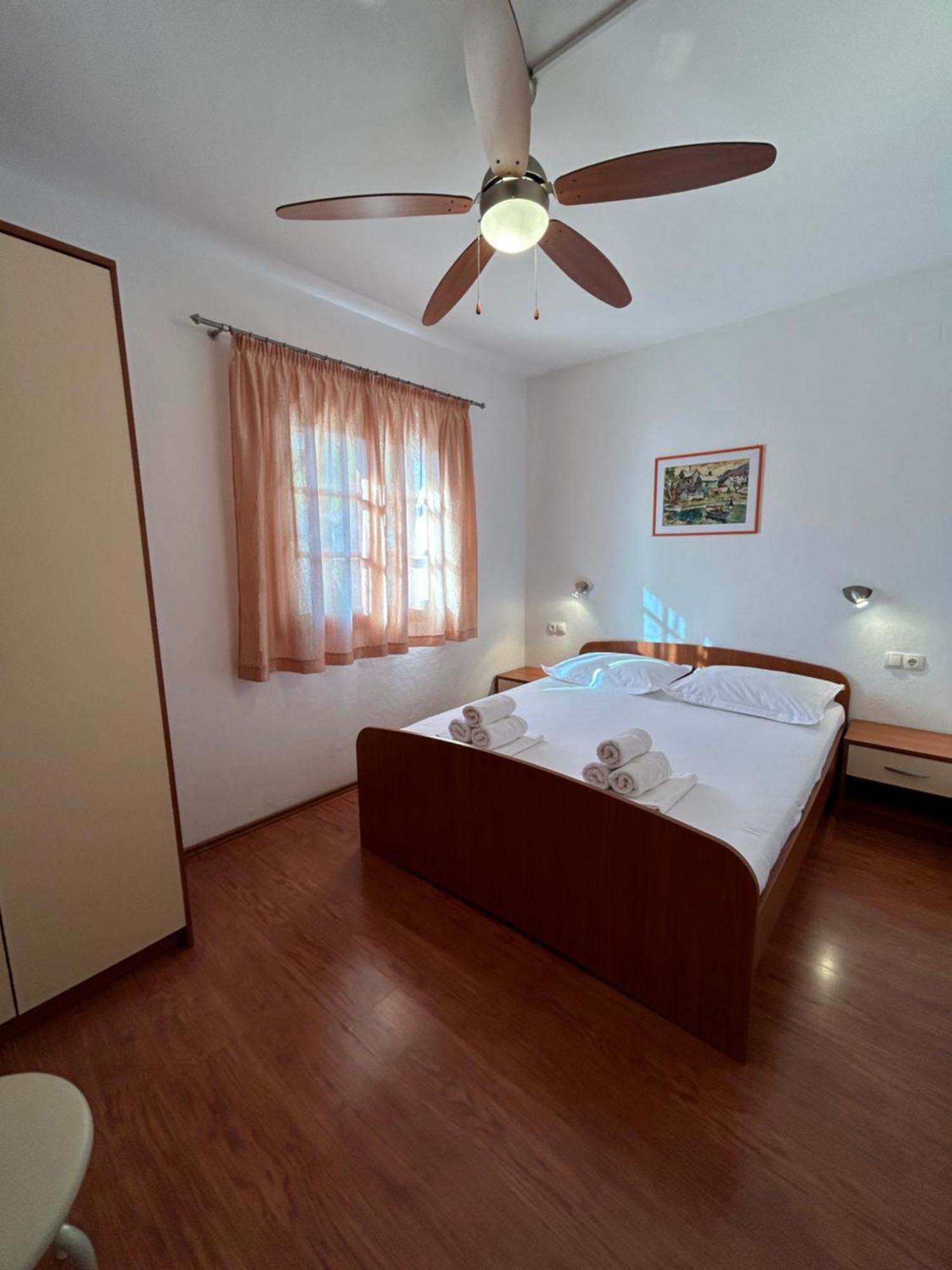 Apartments Bala Иван-Долац Экстерьер фото